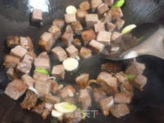 杏鲍菇烧牛肉的做法步骤:8