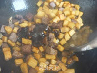 杏鲍菇烧牛肉的做法步骤:10