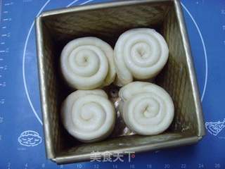 【食尚擂台烘焙赛区】:甜蜜滋味---蜂蜜莓果厚多士的做法步骤:8