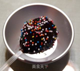 松露巧克力蛋糕棒棒糖的做法步骤:16