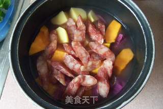 粗粮腊肠饭的做法步骤:5