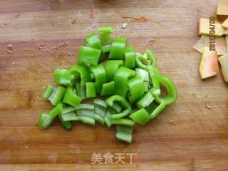 尖椒南瓜片的做法步骤:3