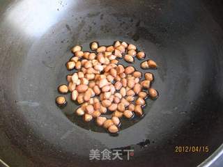 小炒鸡蛋菠菜的做法步骤：1