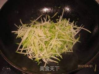 花蛤炖萝卜的做法步骤:4