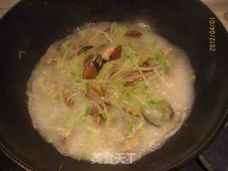 花蛤炖萝卜的做法步骤:9