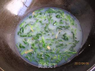 菠菜海虹蛋花汤的做法步骤:7