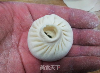 素什锦菜包的做法步骤:12