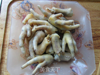 黄芪大枣煲凤爪的做法步骤:4