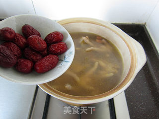 黄芪大枣煲凤爪的做法步骤:9