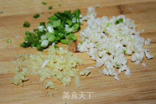 鱼香肉丝的做法步骤:7