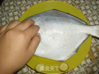 霉干菜烧鲳鱼的做法步骤:3