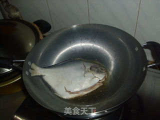 霉干菜烧鲳鱼的做法步骤:4