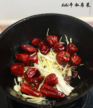 kiki牛的私房菜2-干煸四季豆的做法步骤:7