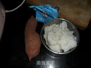 红薯炒饭的做法步骤：1