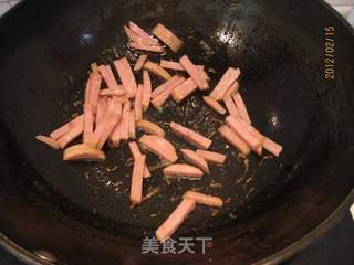 火腿炒腐竹的做法步骤:3