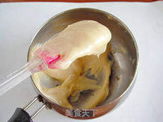 【卡仕达泡芙】--- 周末里休闲的小点的做法步骤:9