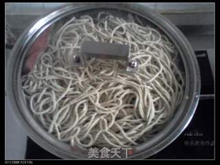 酱香热干面的做法步骤:2