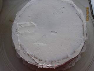 新手做的可可裱花生日蛋糕的做法步骤:4