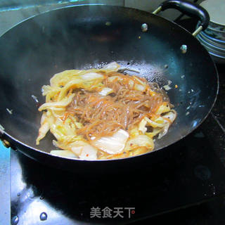 手撕白菜炒粉条的做法步骤:9