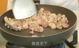 宫保鸡丁的做法步骤:3