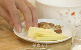 白切鸡的做法步骤:2