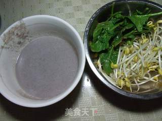 黄豆芽豆渣糊的做法步骤：1