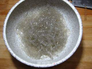 黄豆芽炒粉的做法步骤:2