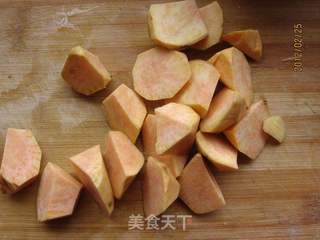 红薯糍粑汤的做法步骤:2
