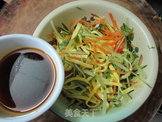 蔬丝拌鸡蛋的做法步骤:6