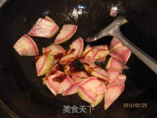 蚝汁烧萝卜的做法步骤:4