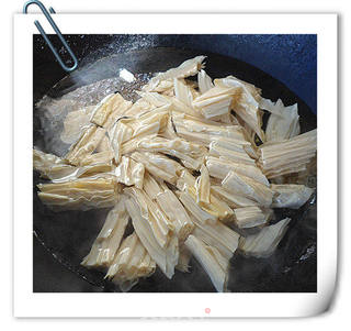 腐竹回锅肉的做法步骤:5