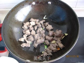 番茄炖羊肉的做法步骤:5
