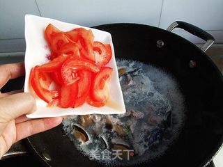番茄皮蛋粉丝汤的做法步骤:9