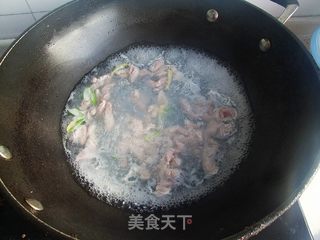 番茄皮蛋粉丝汤的做法步骤:7