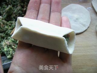 鲜肉锅贴的做法步骤:6