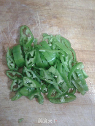 孜然青椒炒牛肉的做法步骤:4