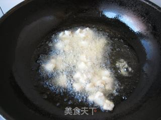 四宝鳕鱼丁的做法步骤：4