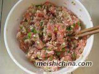 鸡蛋酿肉的做法步骤:2