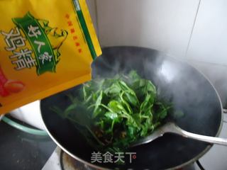 豆芽炒豆苗的做法步骤：3