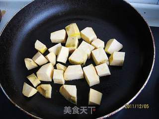 糖汁红薯的做法步骤:3