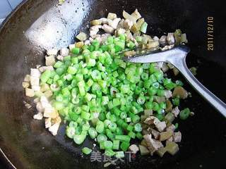榨菜肉末四季豆的做法步骤:7