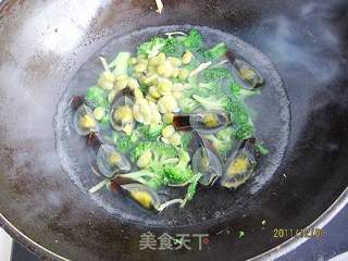 皮蛋蓝花汤的做法步骤:6