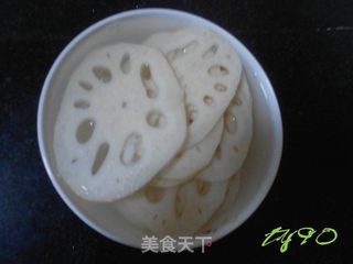 缤纷一盘【清炒藕片】的做法步骤:3