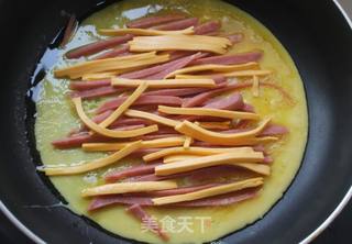 火腿奶酪鸡蛋卷的做法步骤:9