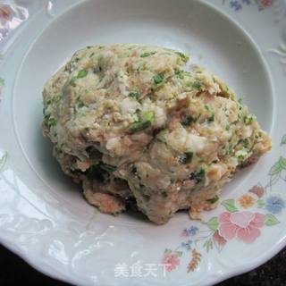 清蒸萝卜肉丸蛋的做法步骤：1