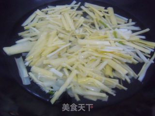 彩色肉笋丝的做法步骤:3