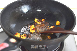 汤浓肉香的火锅更好吃-----猪排火锅的做法步骤:3