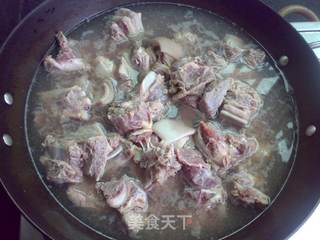 药膳驴肉火锅的做法步骤:6