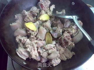 药膳驴肉火锅的做法步骤:7