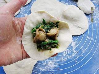 菠菜贝丁鲜肉生煎包的做法步骤:5